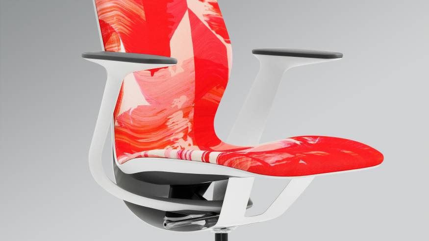 SILQ:  Steelcase ridefinisce il concetto di sedia