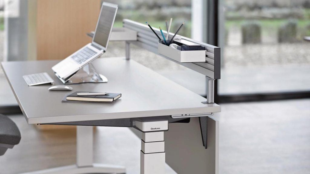 Steelcase Ology - desk altezza regolabile
